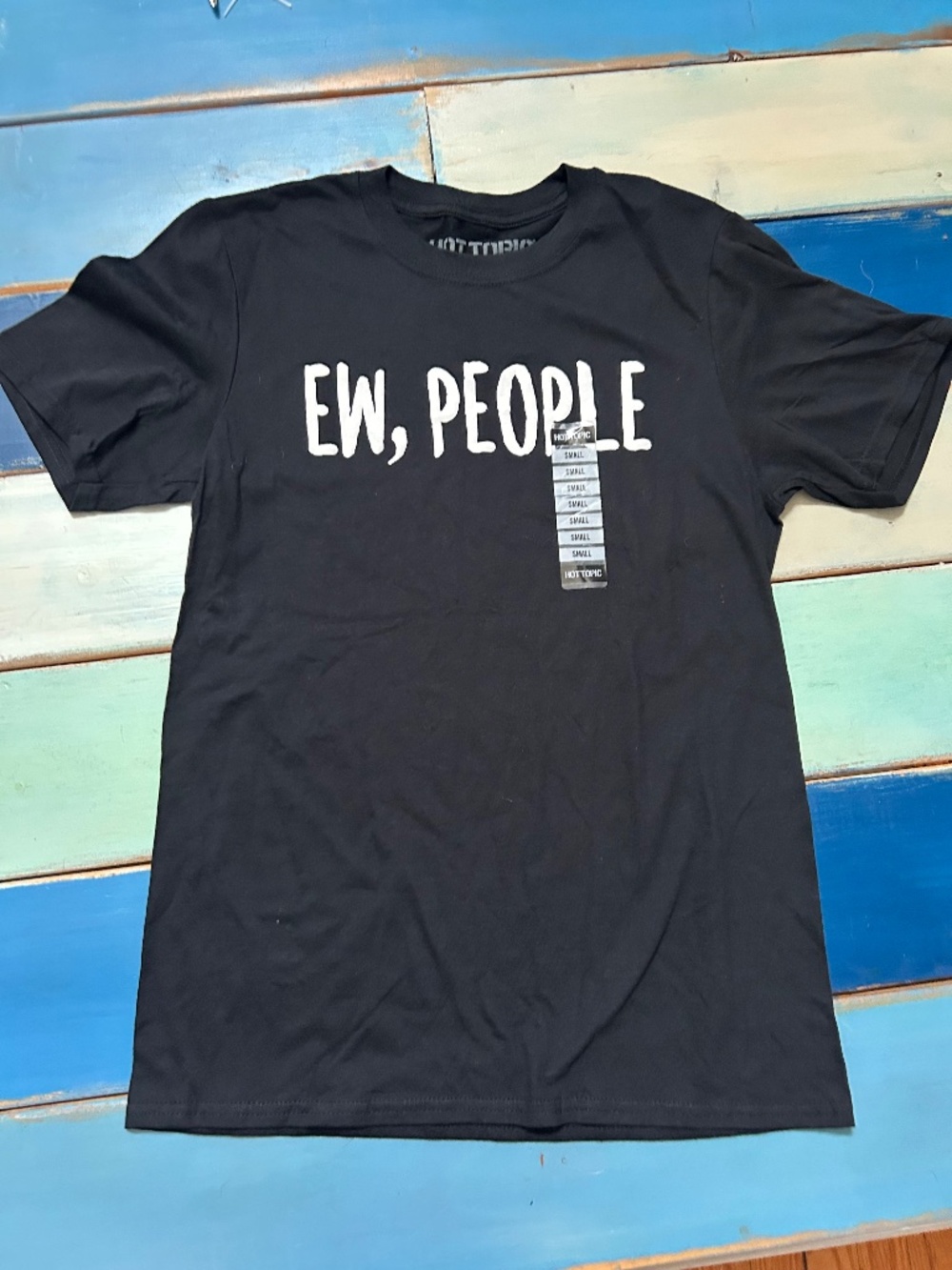 Hot Topic "Ew, People" Graphic T-Shirt Unisex Small NWT Black 100% Cotton